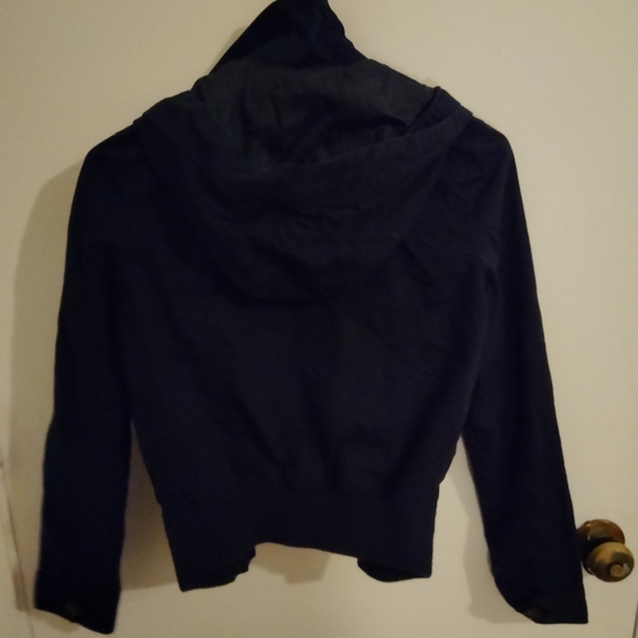 Jacket, black hoodie - Picture 4 of 5